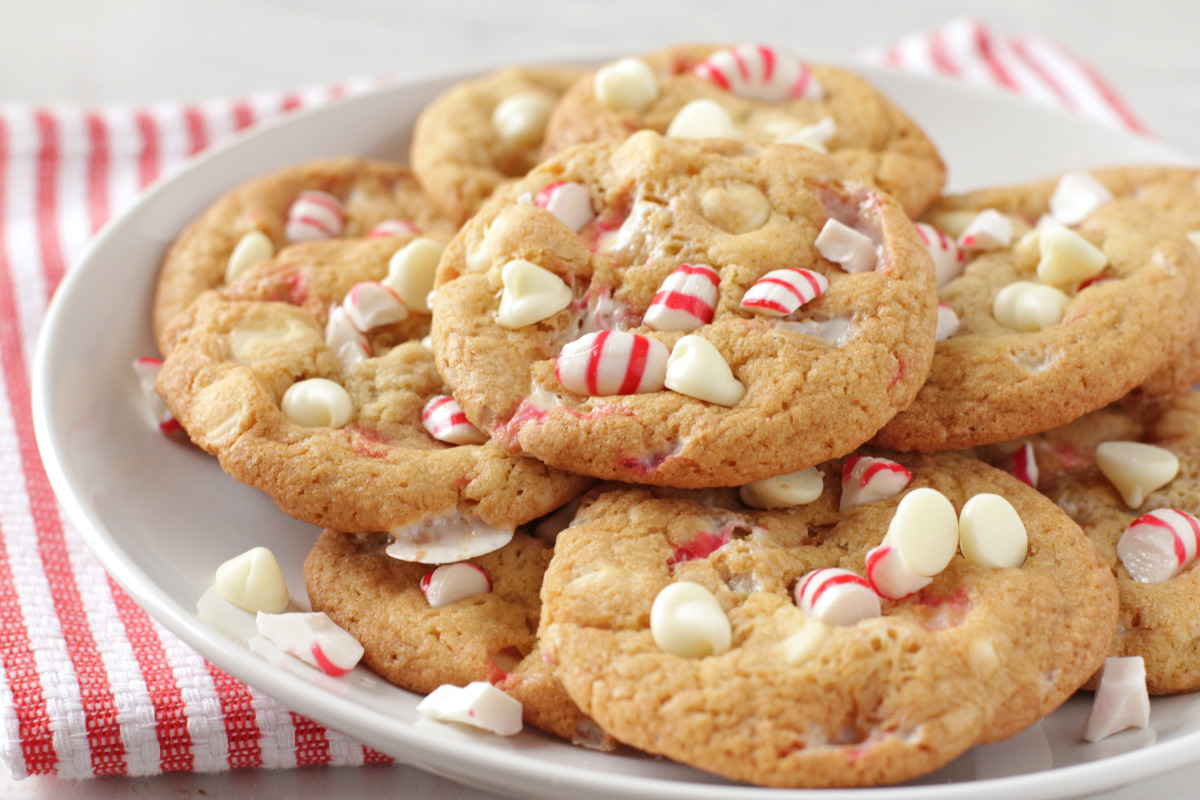 White choc sales chip cookies